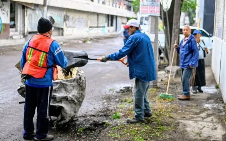 Con programa “Barriendo la Casa”, Naucalpan busca mejorar imagen urbana
