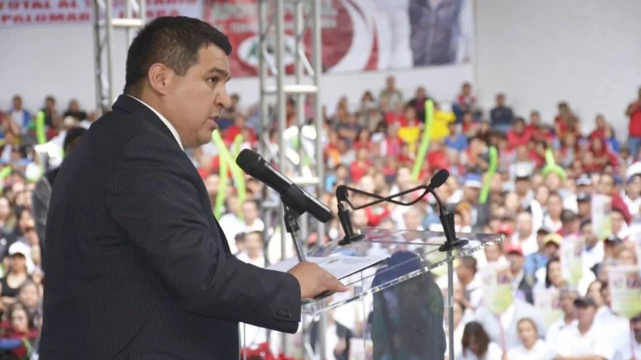 “El SUTEyM Naucalpan mantendrá su posición institucional frente a la alternancia política, no se olvide que somos servidores públicos”: TPP
