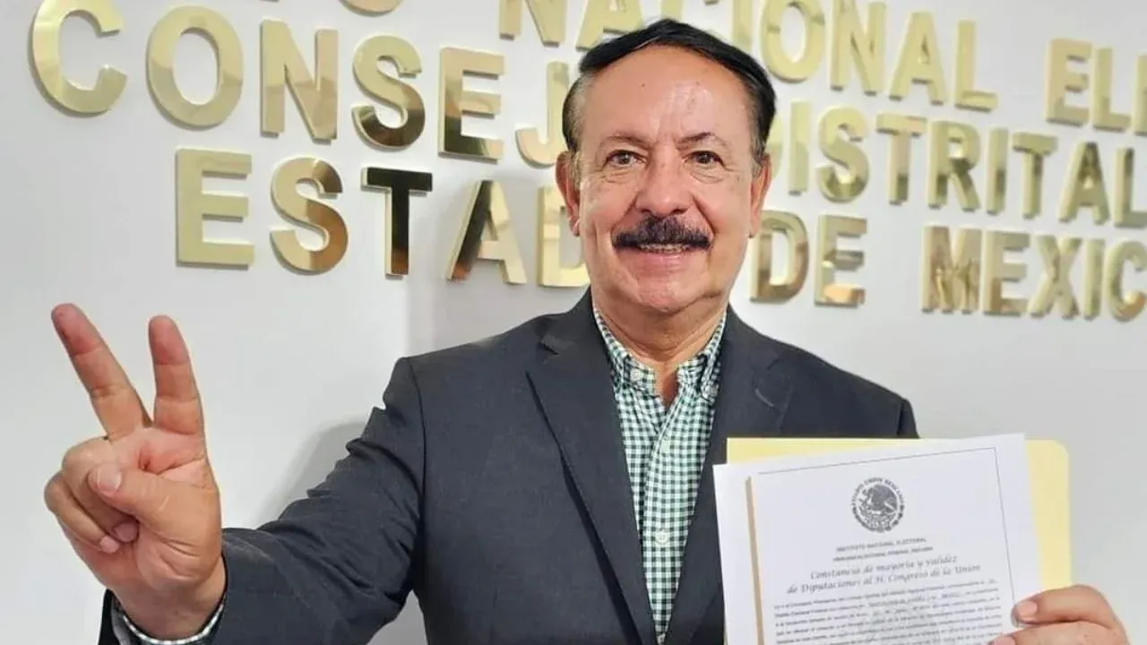 Entregan Constancias de Mayoría a Diputados Federales Electos, en los Distritos 022 y 024 con cabecera en Naucalpan