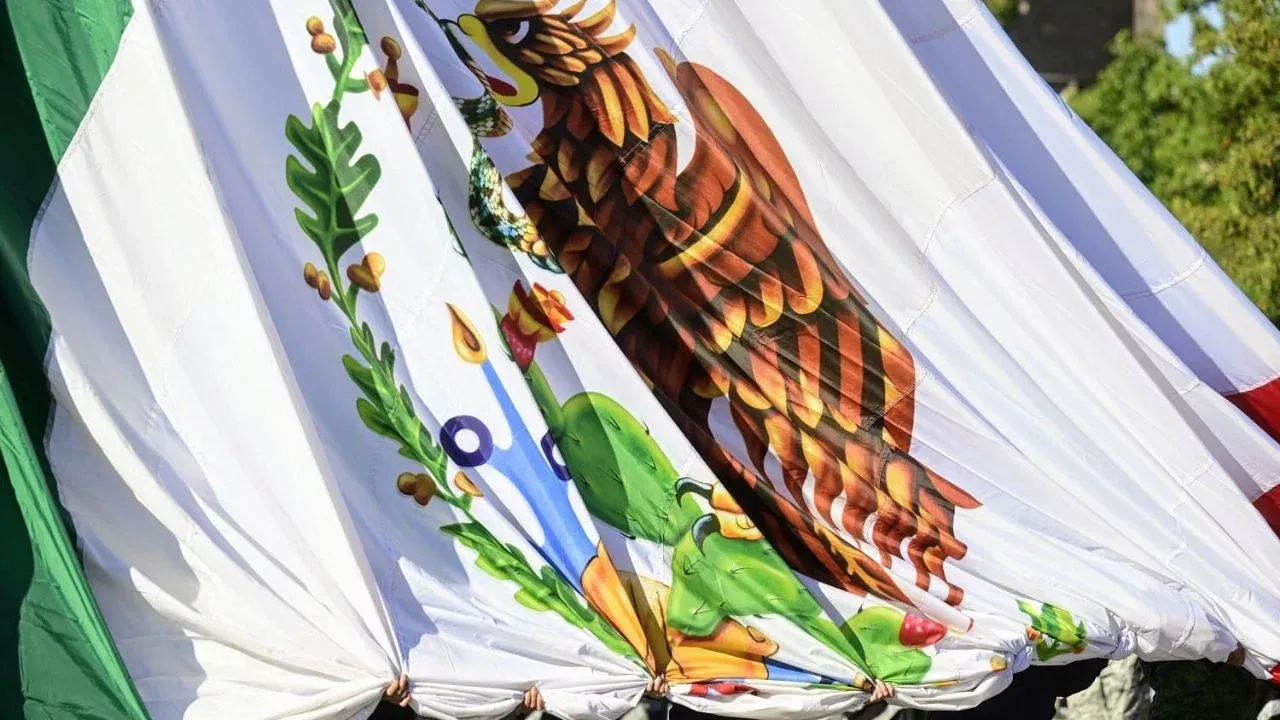 Gobernadora Delfina Gómez Álvarez encabeza arranque de la campaña de Destrucción de Armamento en Edomex
