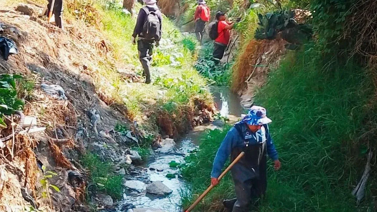 Limpia SAPASA barrancas, lechos de ríos y cárcamos en Atizapán de Zaragoza