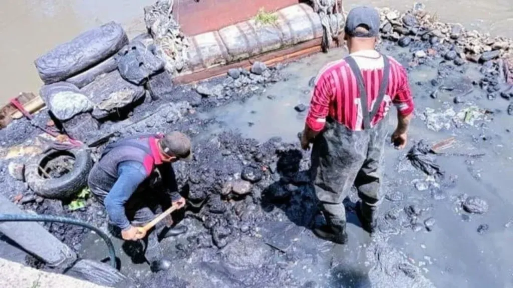 Mantiene Oapas Naucalpan programa permanente de limpieza de cauces y barrancas