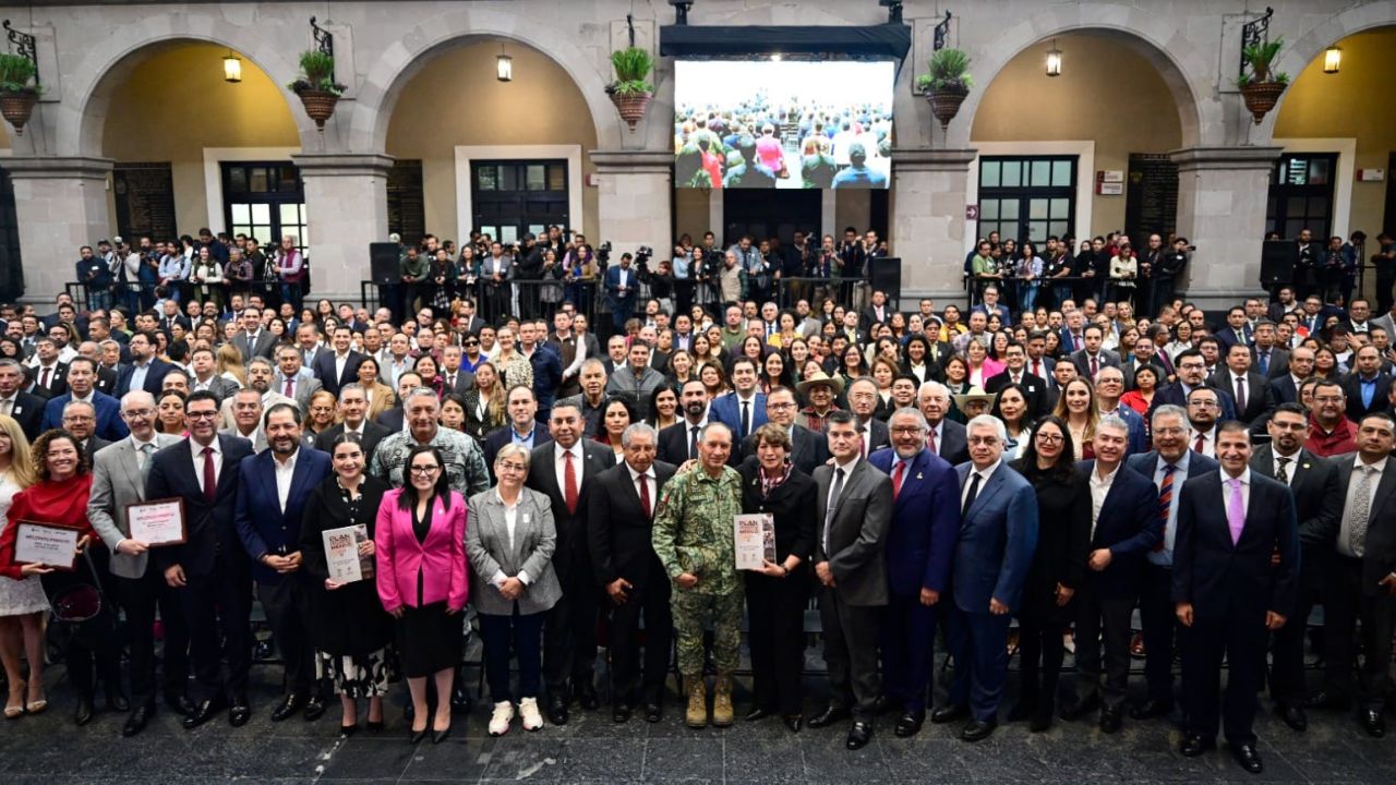 Gobernadora Delfina Gómez Álvarez presenta el Plan de Desarrollo del Edomex Mandato del Pueblo para el Cambio