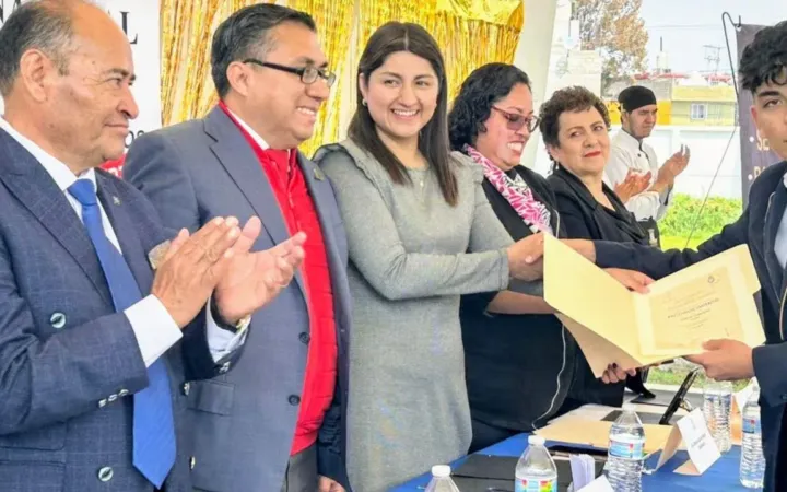 Emotivo cierre de ciclo escolar del nivel Secundaria del Liceo Europeo de México Campus Ecatepec