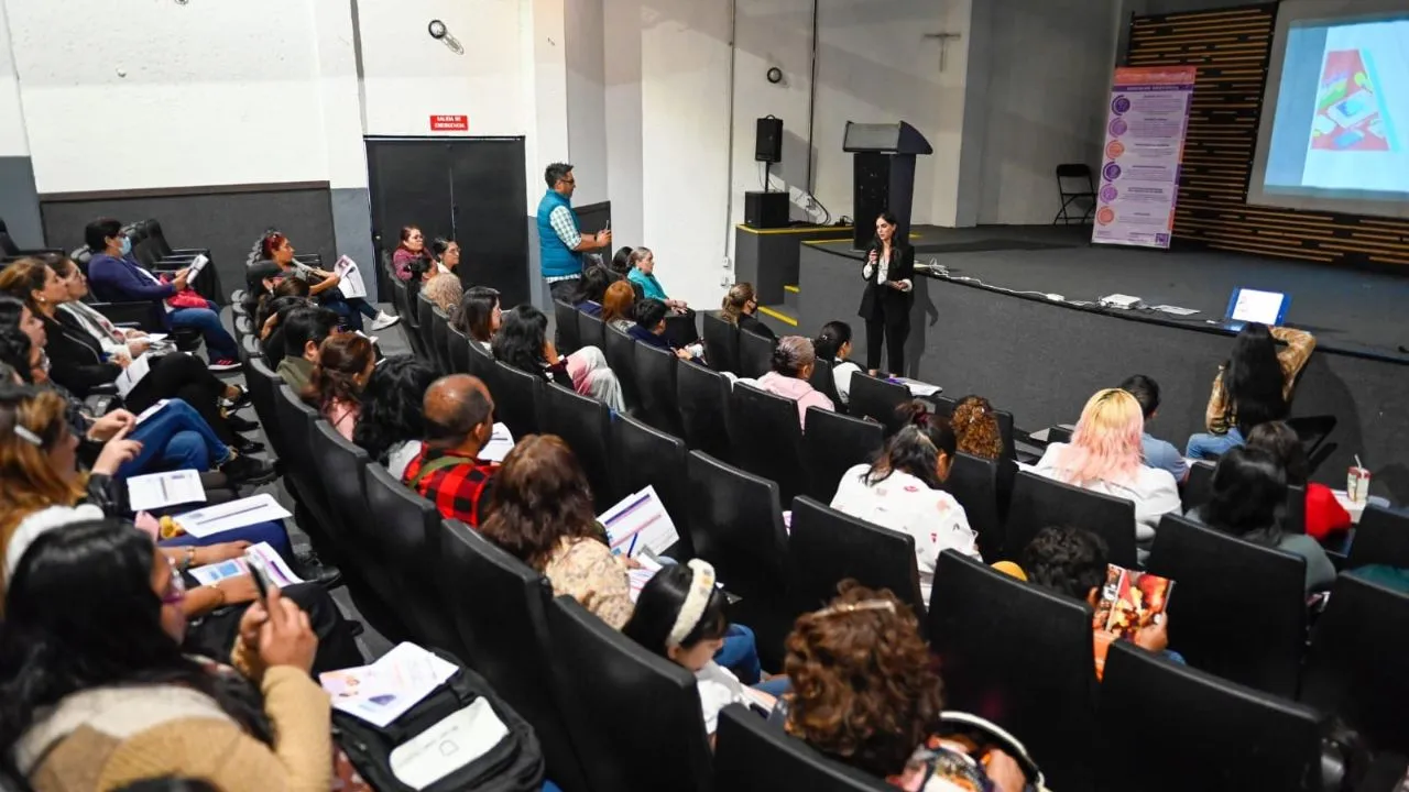 Naucalpan imparte Taller “Finanzas Personales Saludables” para combatir violencia económica