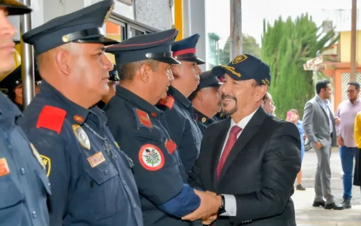 Destaca Pedro Rodríguez la valentía de vulcanos en el "Día del Bombero" en Atizapán de Zaragoza