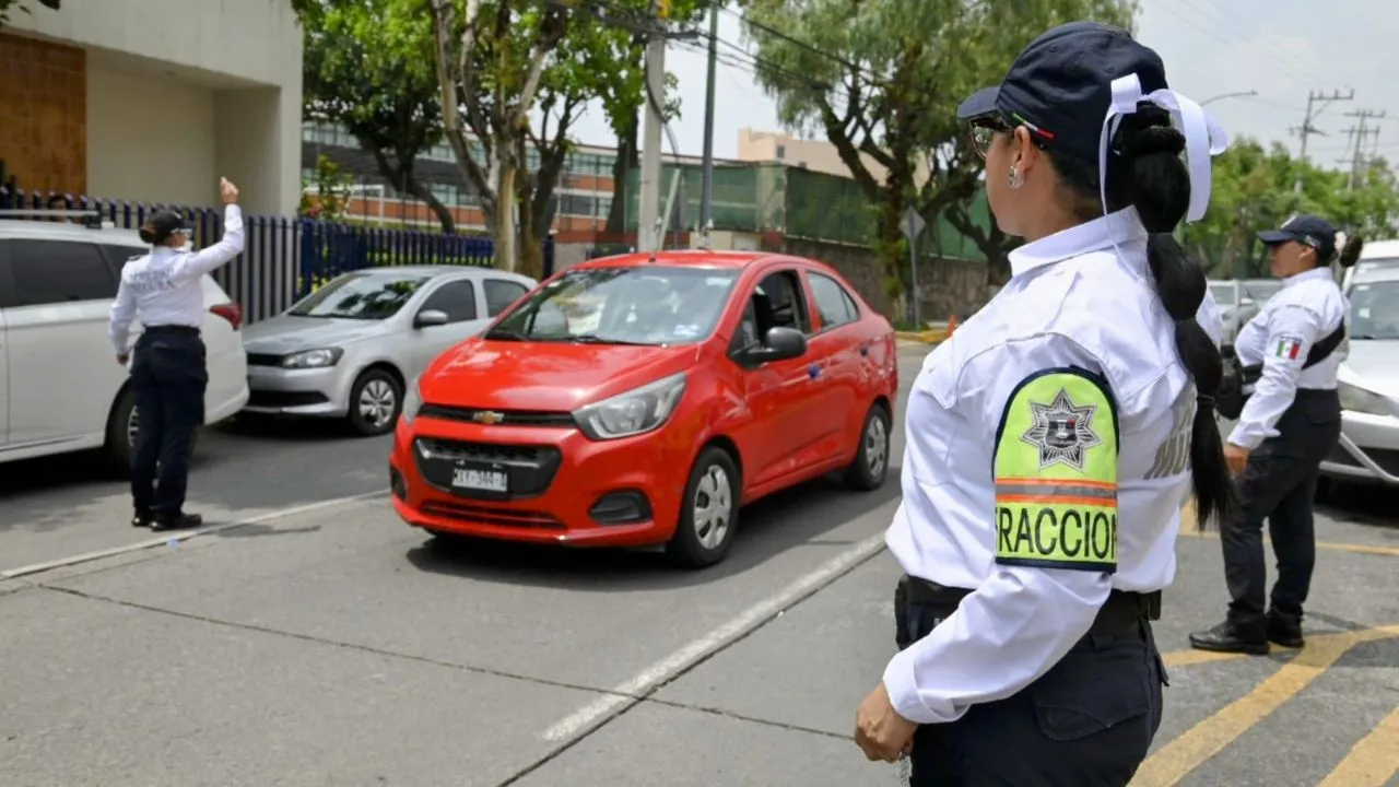 Extienden campaña de concientización sobre reactivación de multas de tránsito en Naucalpan