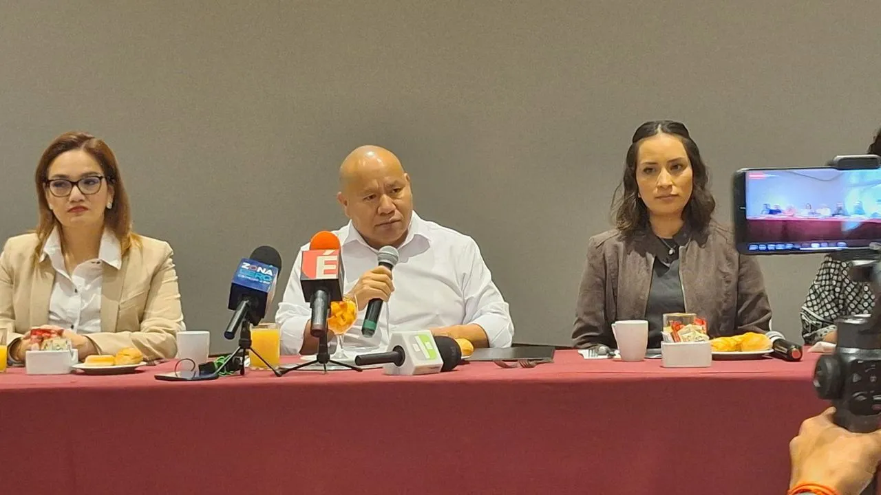 LLama Raciel Pérez Cruz a Gobierno de Marco Antonio Rodríguez a facilitar la transicion pública en Tlalnepantla