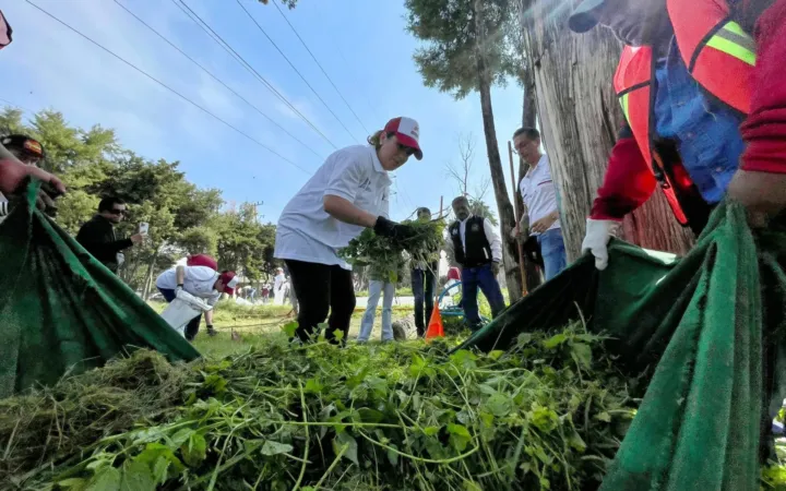 Naucalpan y Gobierno Estatal colaboran en Programa "Limpiemos Nuestro Edomex"
