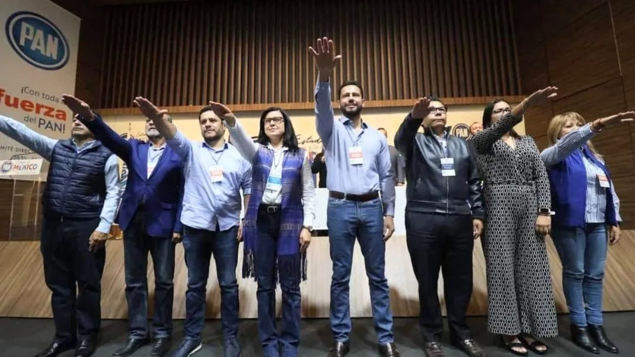 Reeligen a Anuar Azar en el PAN Edomex enmedio de un grupo opositor que desde la calle de la sede estatal demandó la liberación del partido