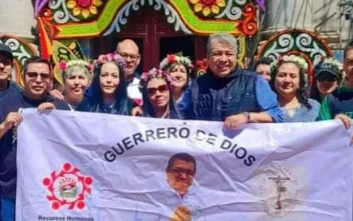 Viven Peregrinos del SUTEyM Naucalpan momento especial en Santuario de Chalma
