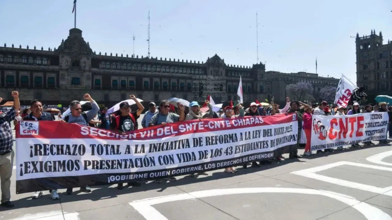 Maestros en Acción: Protesta contra la Ley del ISSSTE y Reformas Educativas
