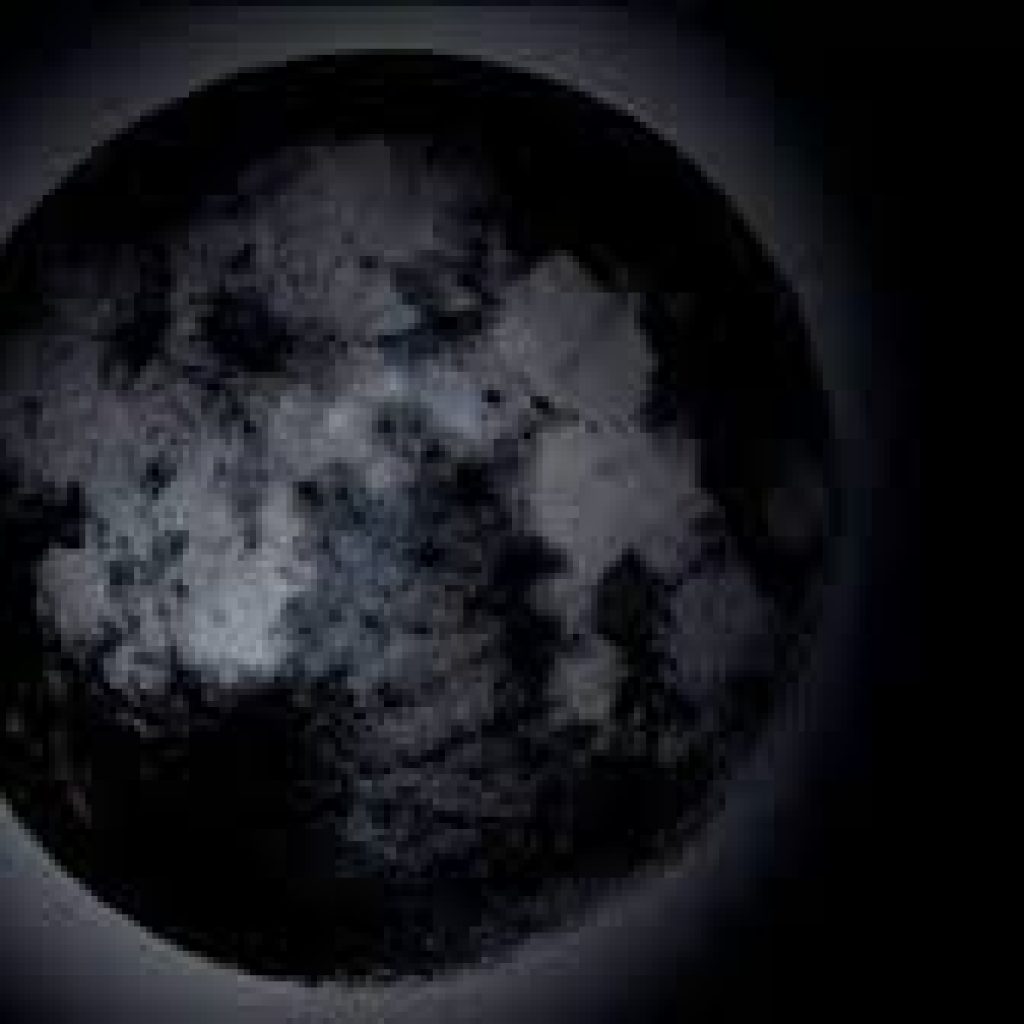 La Luna Negra: un instante de oscuridad que ilumina el cielo