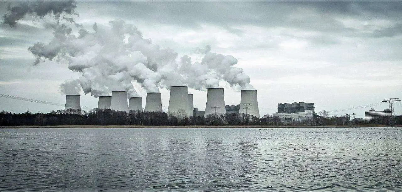 Crisis energética y transición verde expertos alertan sobre un futuro incierto si no se redefine la política nacional de energía