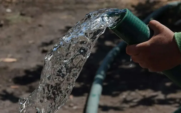 Aumentan las denuncias por fallas en el servicio de agua en alcaldías del oriente de la CDMX