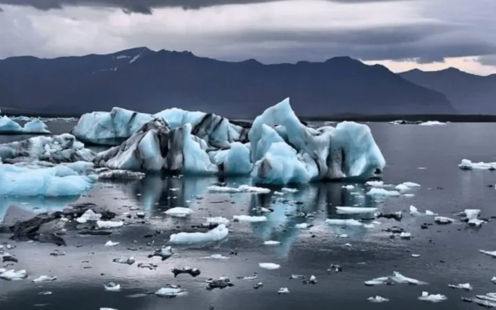 El deshielo polar acelera: señales de un planeta en alerta