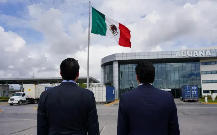 Cambio en la Agencia Nacional de Aduanas: sale Rafael Marín Mollinedo y llega Héctor Alonso Romero
